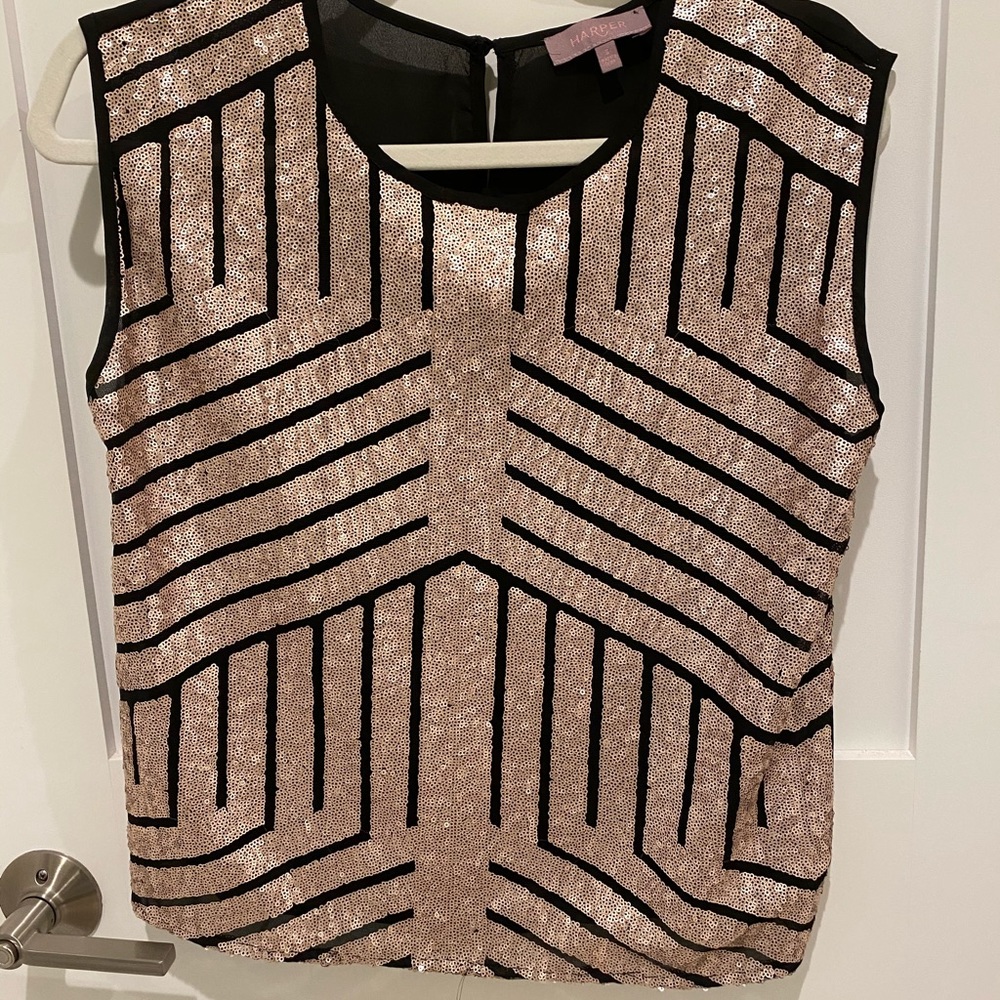 Women’s gold sequin top